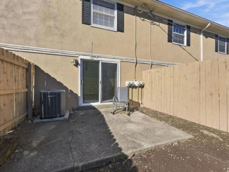 4679 Tarryton Court S, Unit 12E, Columbus, OH 43228 Photo 23