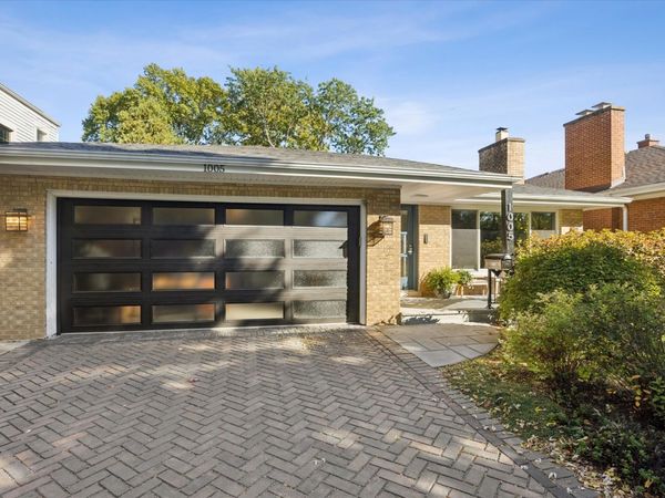 1005 S Brainard Avenue , La Grange, IL 60525