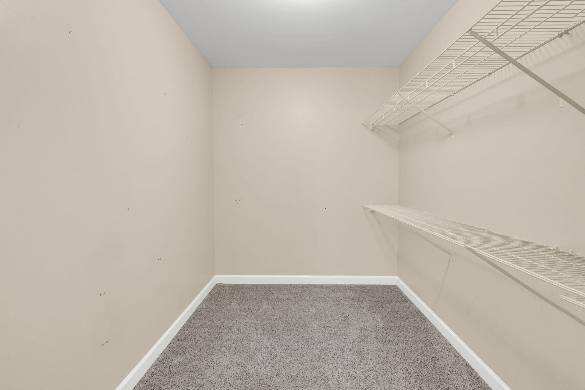 4201 Meadowbrook Court Photo 34