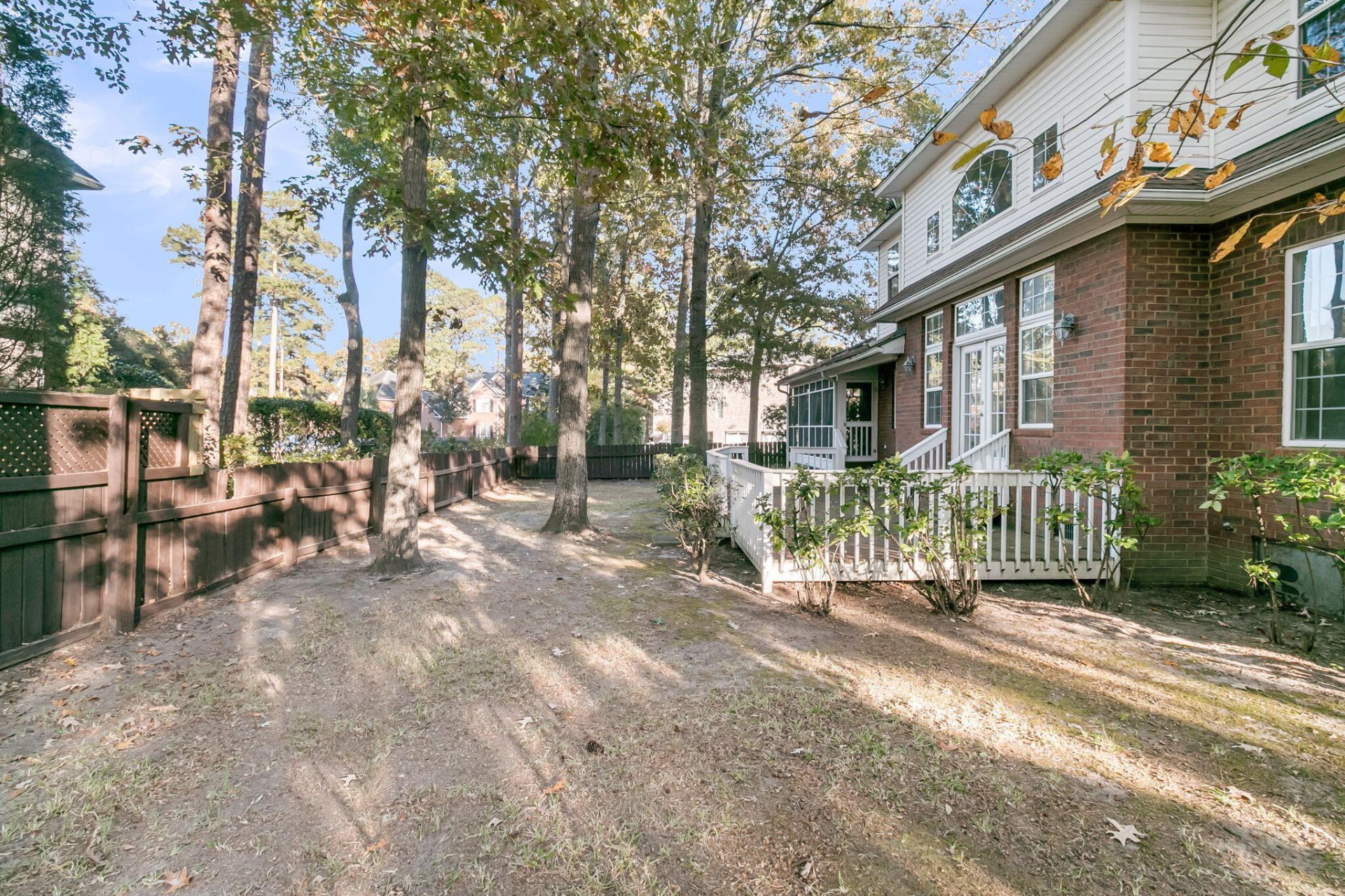 4201 Meadowbrook Court Photo 52