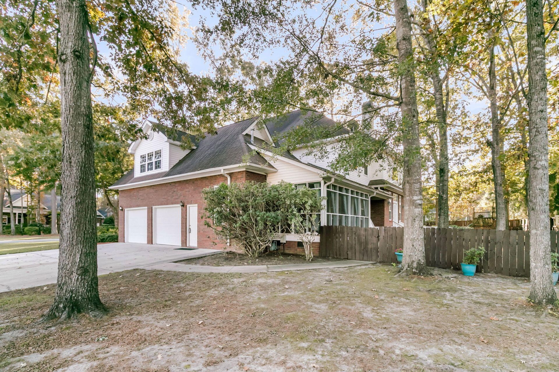 4201 Meadowbrook Court Photo 57