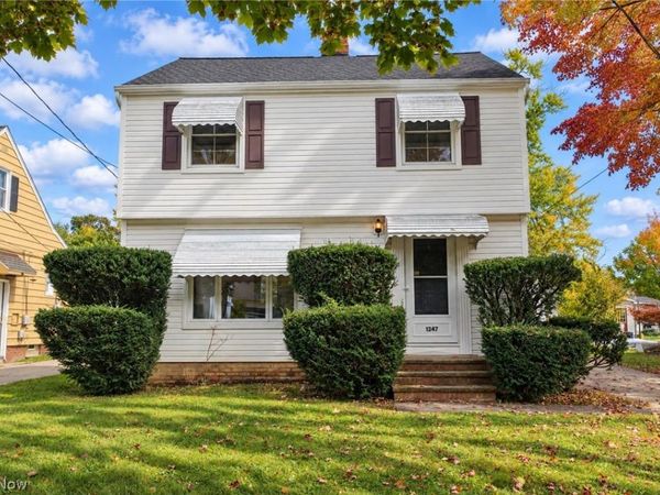 1247 Churchill Road , Lyndhurst, OH 44124