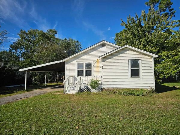405 S Maple Street, Davis, OK 73030