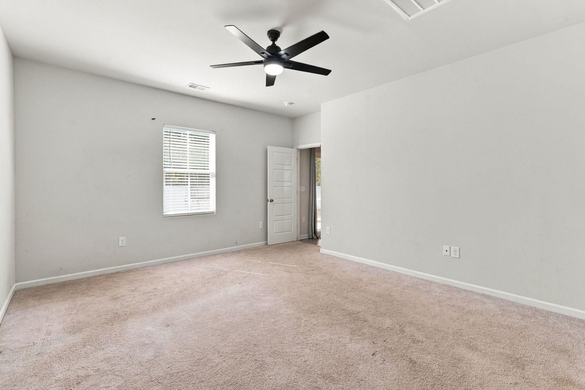 140 Carolina Lakes Blvd. Photo 26
