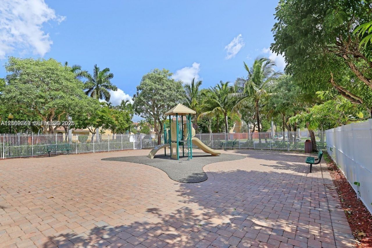12447 SW 124th Path , Miami, FL 33186 Photo