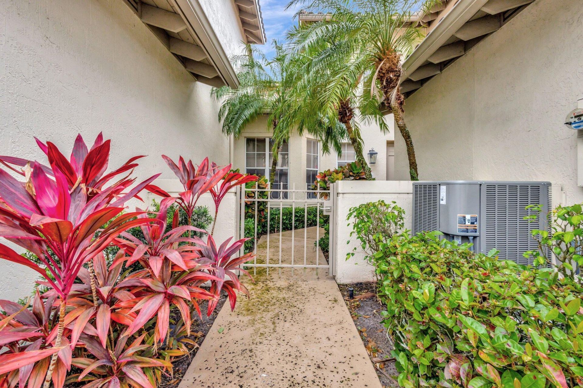 2526 NW 52nd Street, Boca Raton, FL 33496 Photo