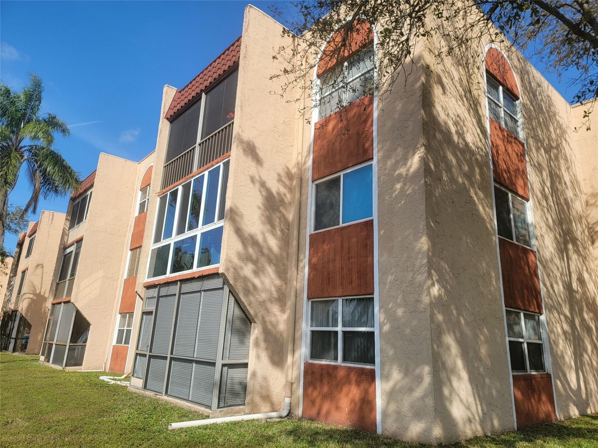 8260 SW 24th Street, Unit 6214, North Lauderdale, FL 33068 Photo