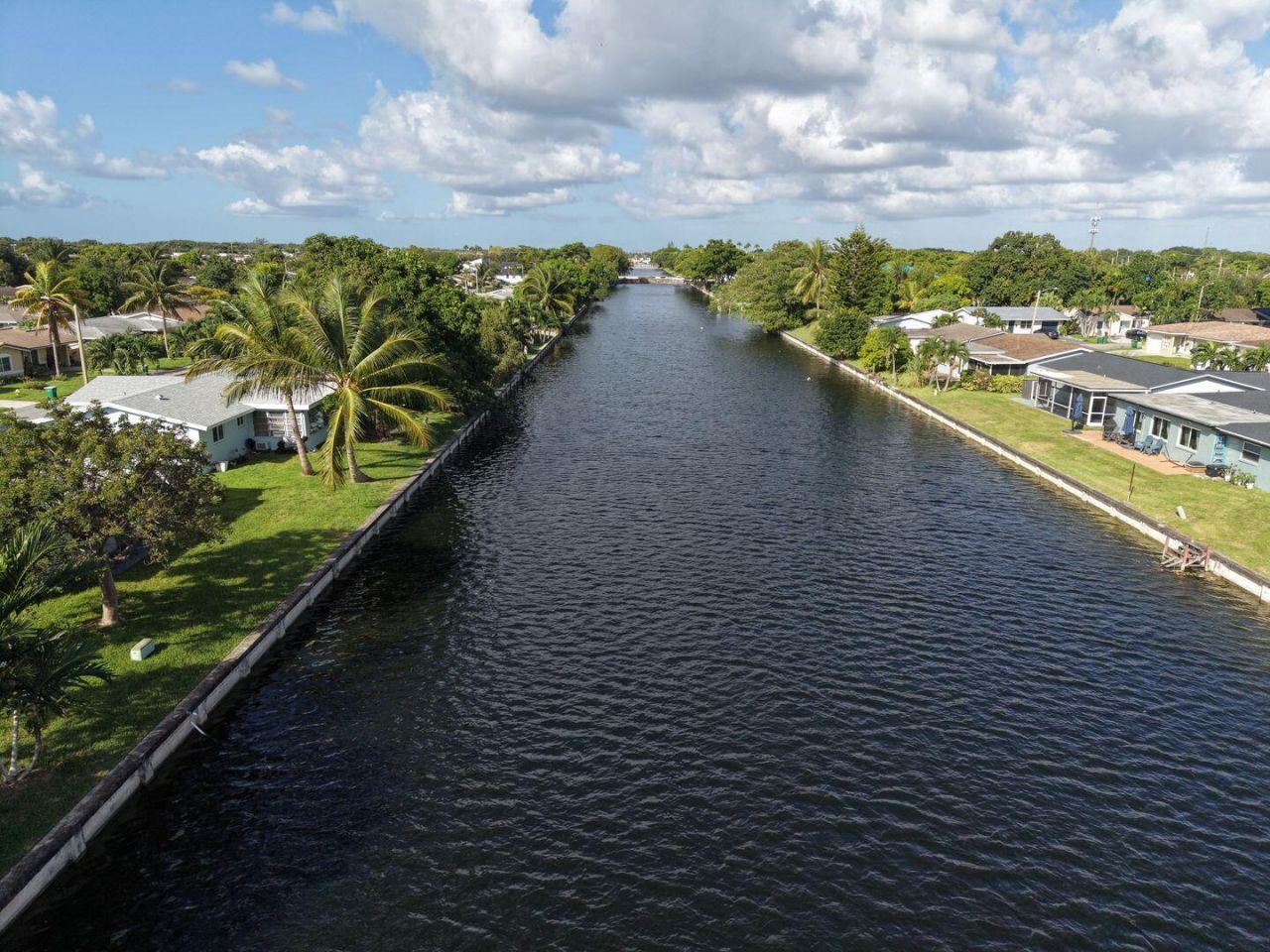 7305 NW 58th Court, Tamarac, FL 33321 Photo