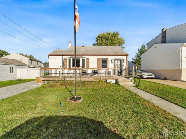 44 Eisenhower Drive, Sayreville, NJ 08872