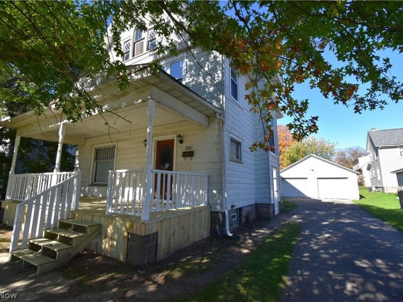 344 W Main Street, East Palestine, OH 44413 Photo 2