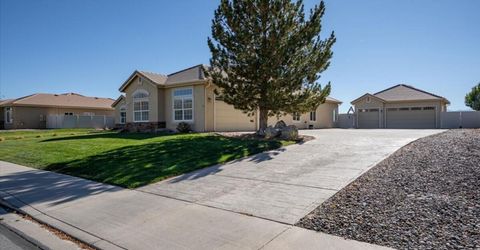 420 Mystic Mountain Drive, Sparks, NV 89441 Photo