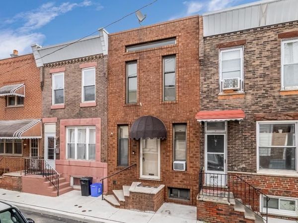 2433 S DARIEN STREET, PHILADELPHIA, PA 19148