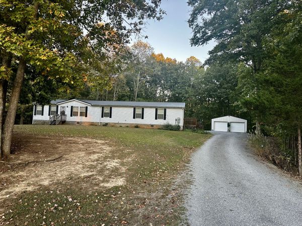 307 Jim Short Rd , Whitleyville, TN 38588