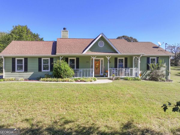 4225 Rolling Ridge Drive, Gillsville, GA 30543