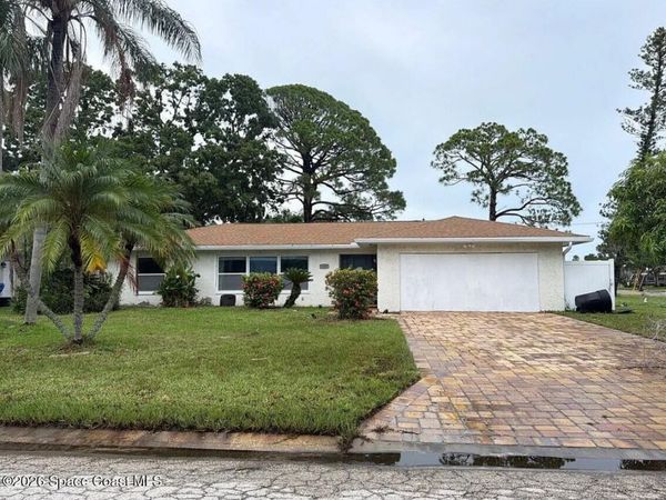 1591 N Dakota Avenue NE , St. Petersburg, FL 33702