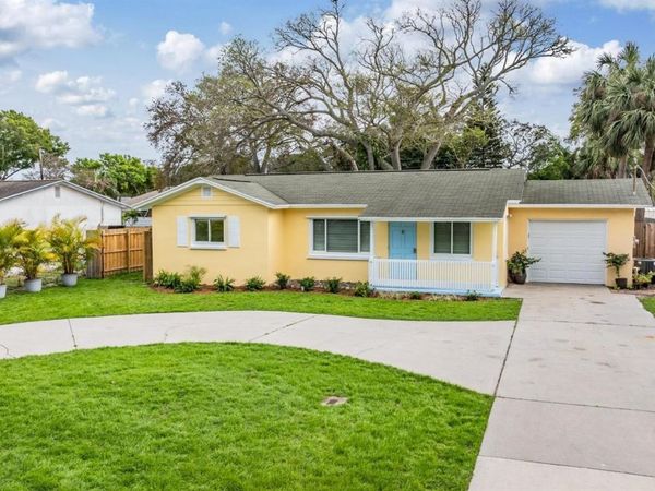 14704 SUNSET DRIVE , LARGO, FL 33774