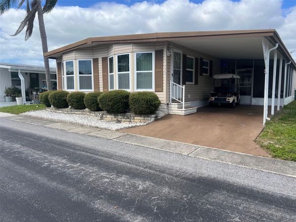 770 ROYAL PALM CIRCLE , LARGO, FL 33778