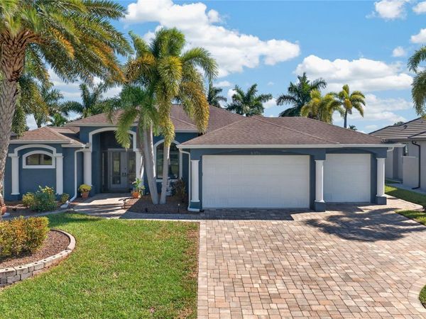 8376 ANTWERP CIRCLE , PORT CHARLOTTE, FL 33981