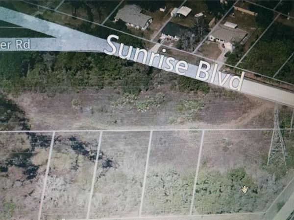 267 SUNRISE BOULEVARD, DEBARY, FL 32713