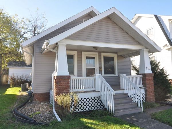 115 27th Street Drive , Cedar Rapids, IA 52403