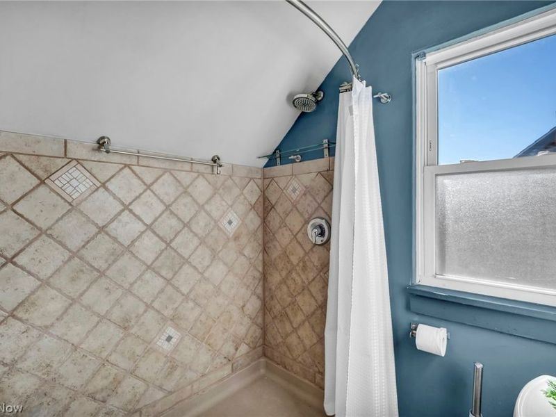 3561 Tullamore Road, University Heights, OH 44118 Photo 43