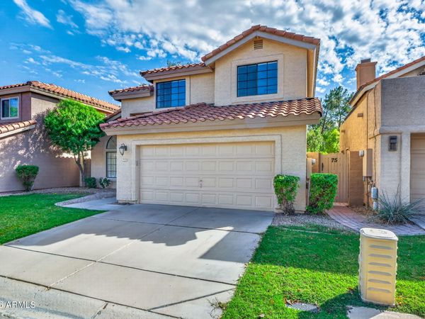 79 E CALLE DE ARCOS, Tempe, AZ 85284