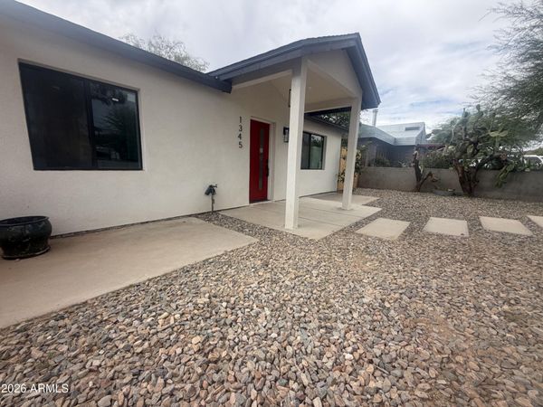 1345 E SHANGRI LA Road, Phoenix, AZ 85020