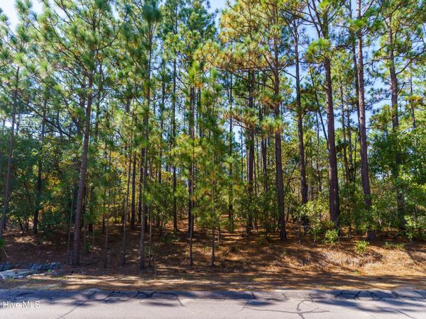 134 Vanore Road , West End, NC 27376
