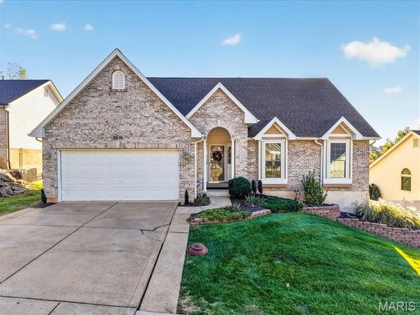 2016 Derby Run Court, Imperial, MO 63052