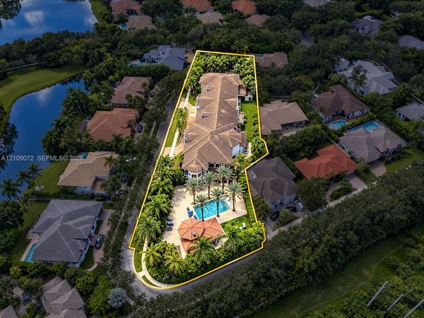 3600 Estate Oak Cir , Hollywood, FL 33312