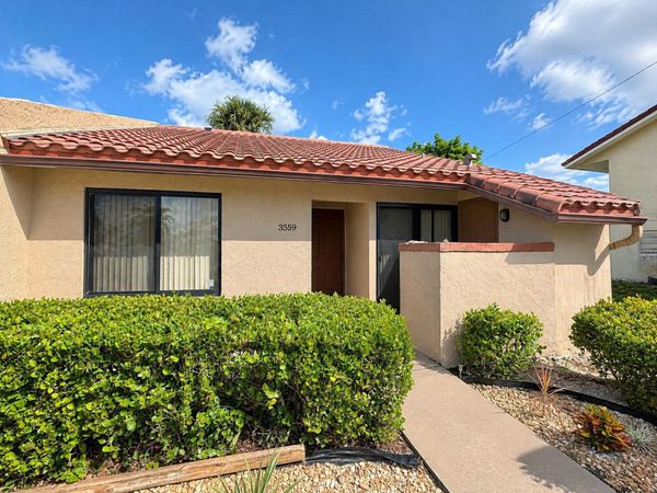 3559 RIVERSIDE Drive, Unit 3559, Coral Springs, FL 33065