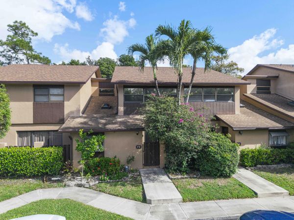 7780 NW 79TH Avenue, Unit F2, Tamarac, FL 33321