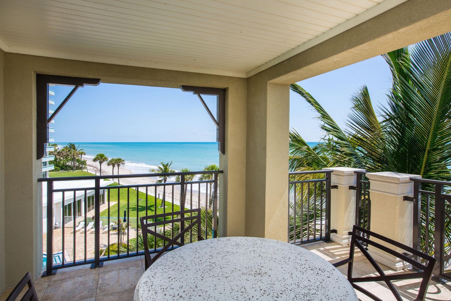 3500 Ocean Drive, Unit 324, Vero Beach, FL 32963 Photo