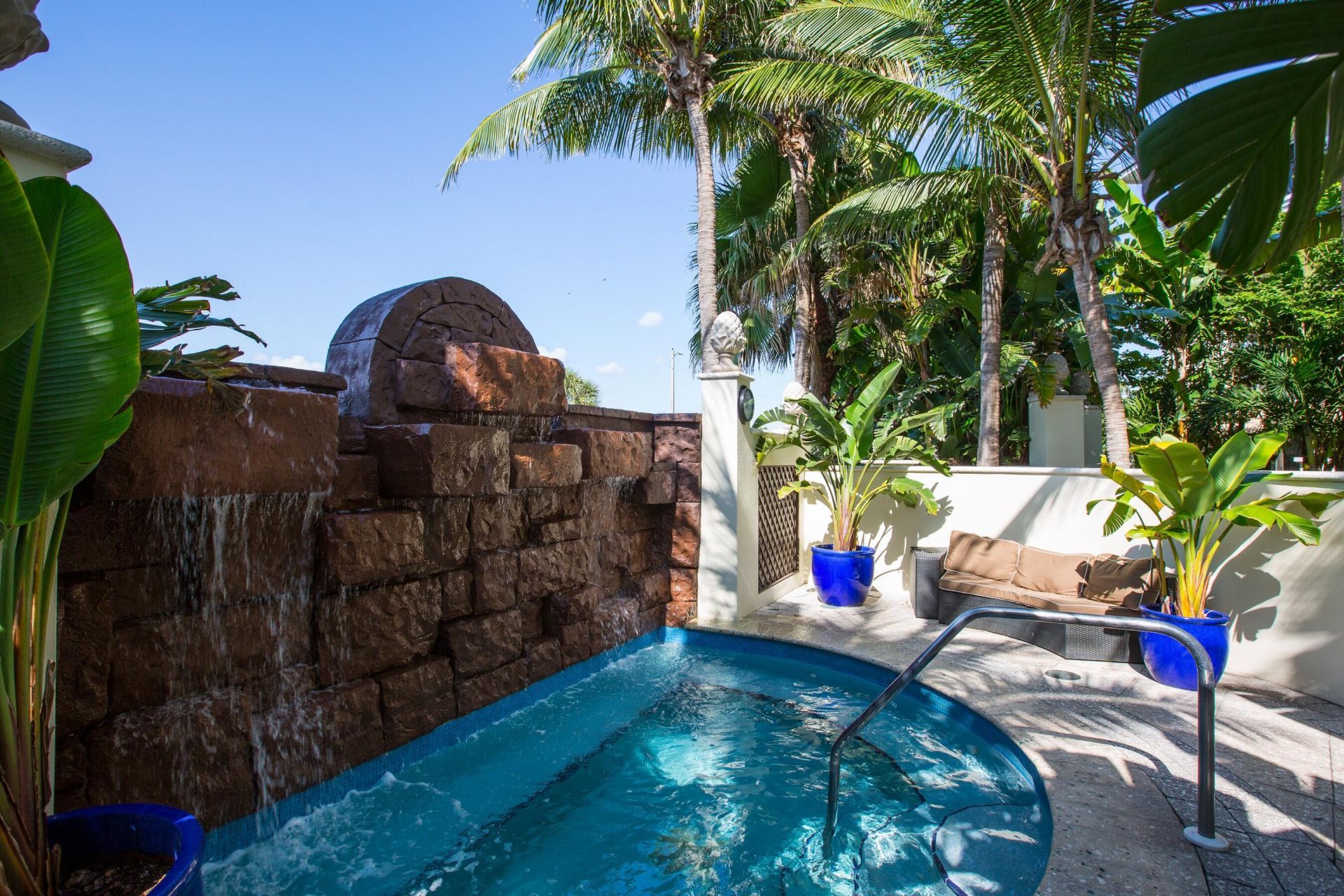 3500 Ocean Drive, Unit 324, Vero Beach, FL 32963 Photo