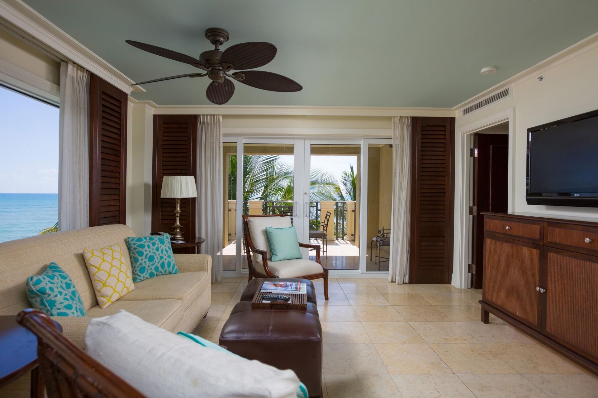 3500 Ocean Drive, Unit 324, Vero Beach, FL 32963 Photo