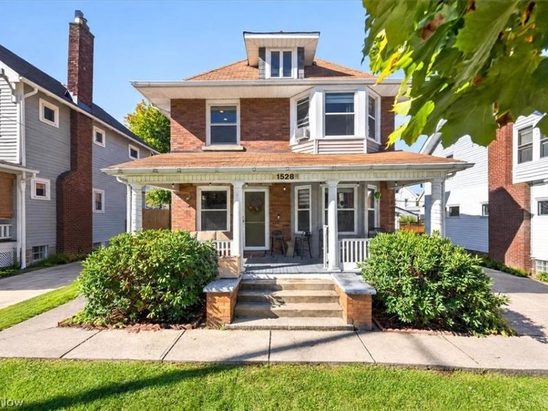 1528 Lauderdale Avenue, Lakewood, OH 44107 Photo 1