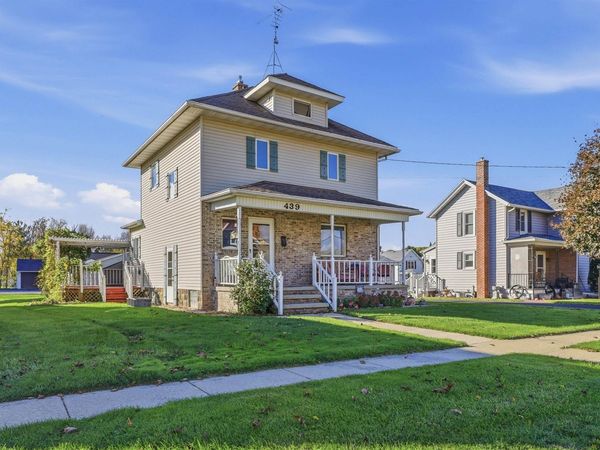 439 N Walnut Street, Mayville, WI 53050