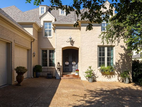 6573 HERONSWOOD DR, Memphis, TN 38119