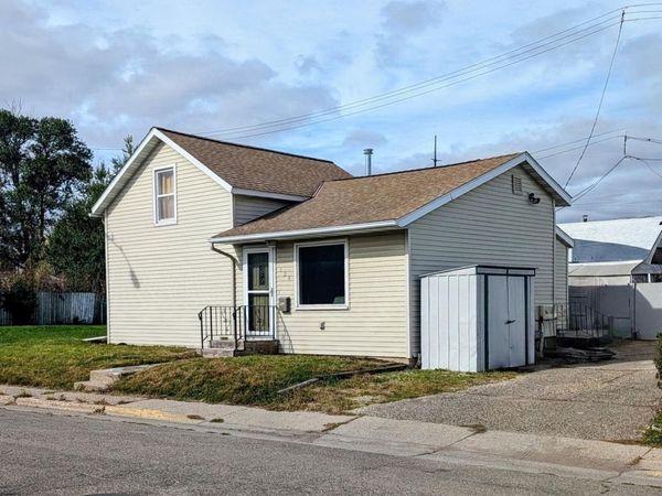 124 W Fremont Street , Owatonna, MN 55060