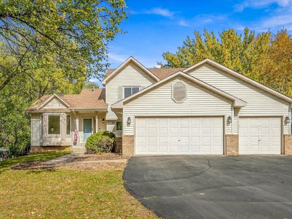 13025 Forest Glen Drive, Burnsville, MN 55337