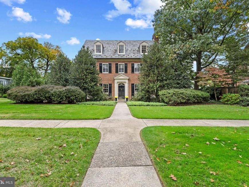 32 Charlcote Place, Baltimore, MD 21218 Main Photo