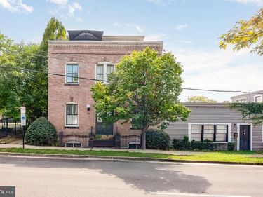1210 QUEEN STREET , Unit 2, ALEXANDRIA, VA 22314