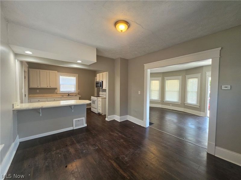 2317 11th Street SW, Canton, OH 44706 Photo 5