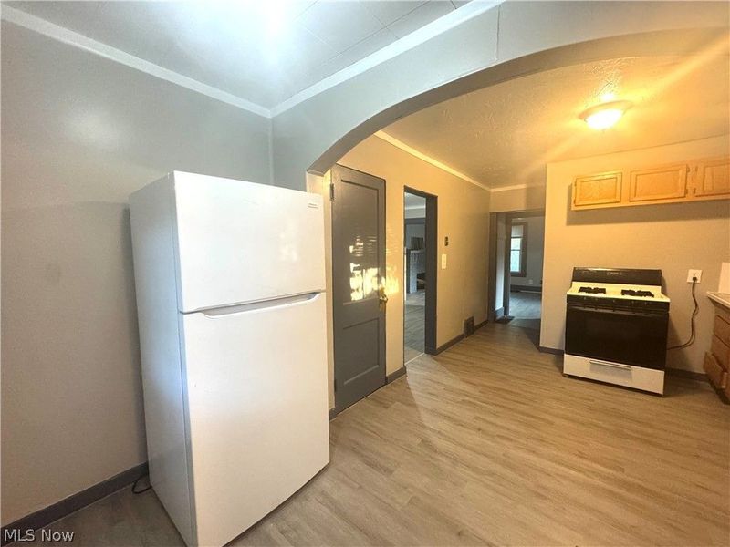 973 Whittier Avenue, Akron, OH 44320 Photo 2