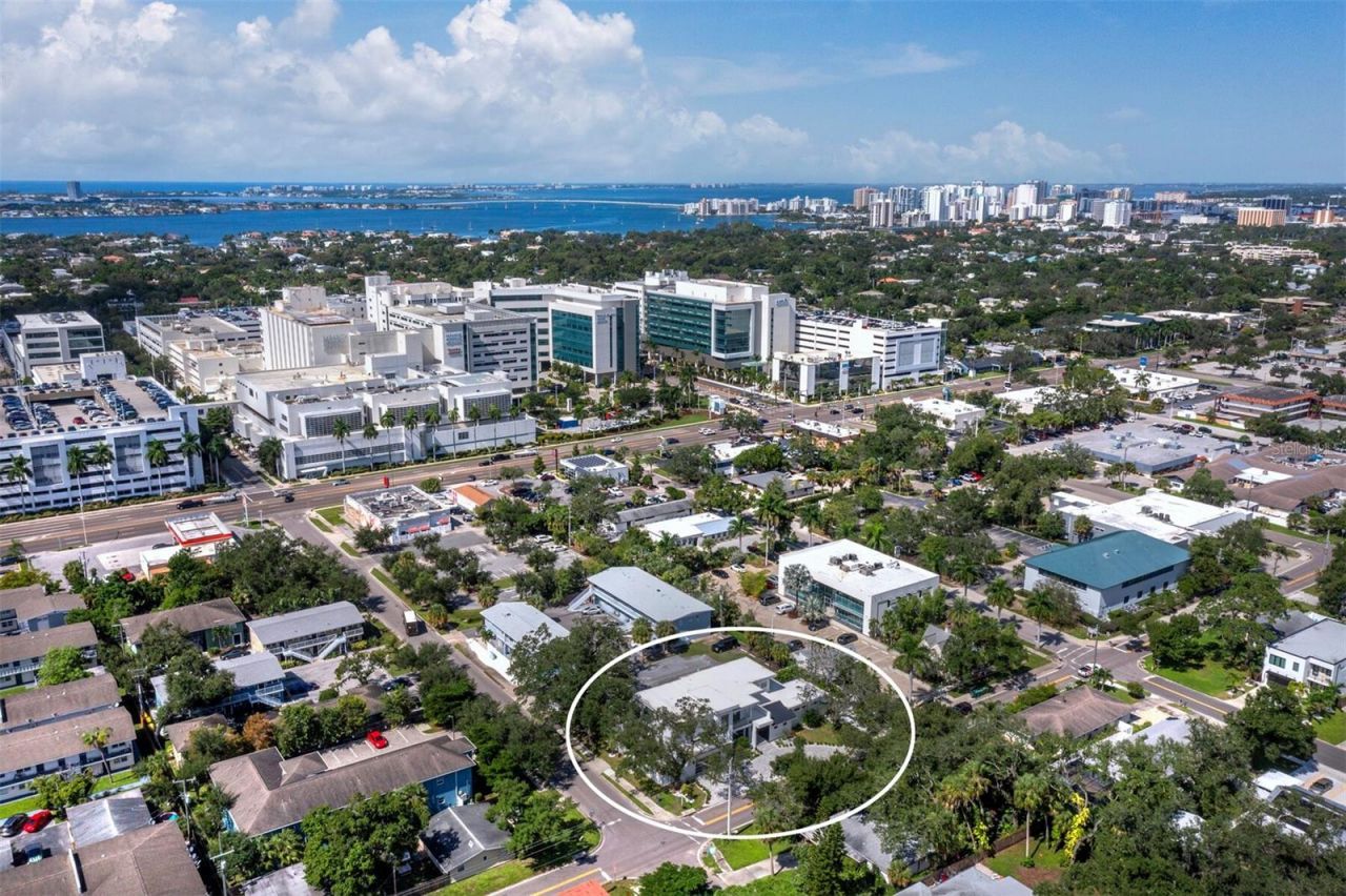 2089 Arlington Street, Sarasota, FL 34239 Photo