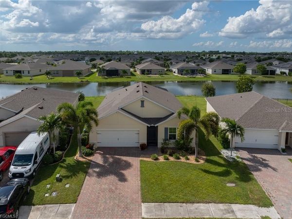 3190 ESTANCIA LANE , CAPE CORAL, FL 33909
