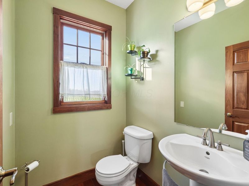 6936 Zane Trail Road, Circleville, OH 43113 Photo 17