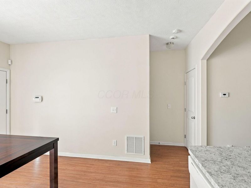 2283 Doneen Drive, Columbus, OH 43219 Photo 12