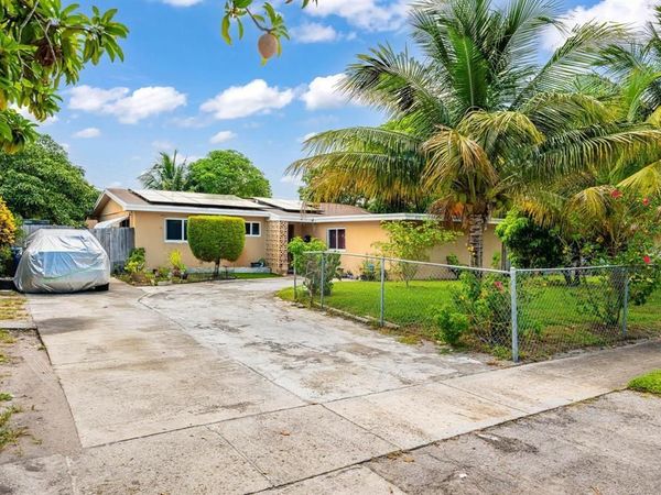 2651 NW 42ND Avenue NW, Lauderhill, FL 33313