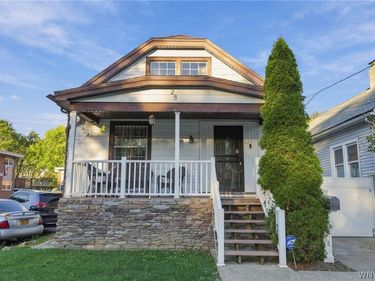 28 Pavonia Street , Buffalo, NY 14207